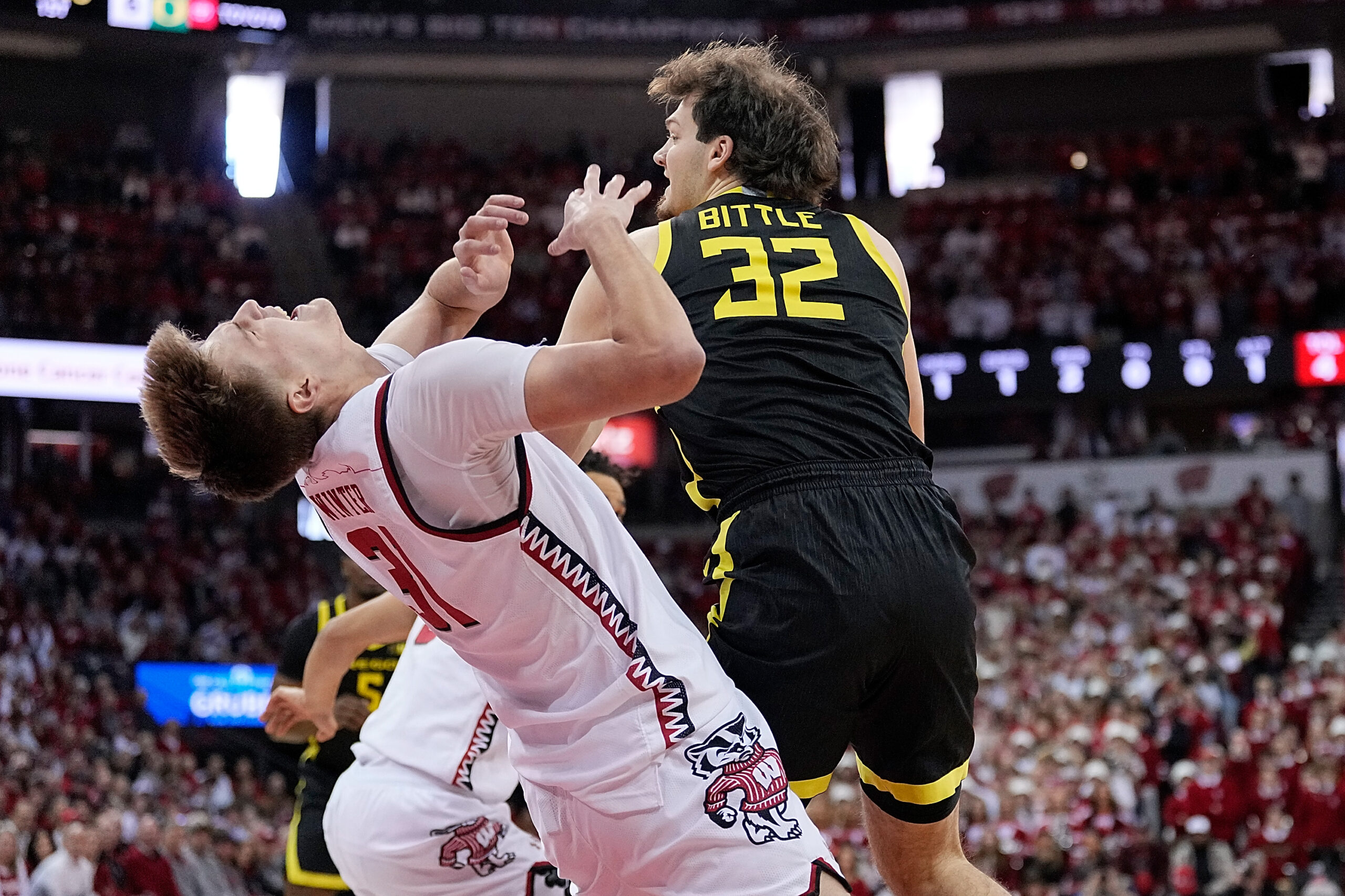 3 quick takeaways from Wisconsin’s ugly loss to Oregon: That was brutal