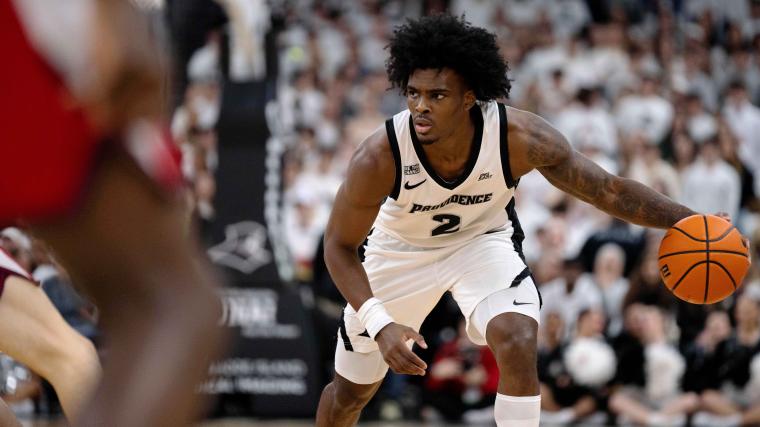 6 players ejected after massive brawl in college basketball rivalry game