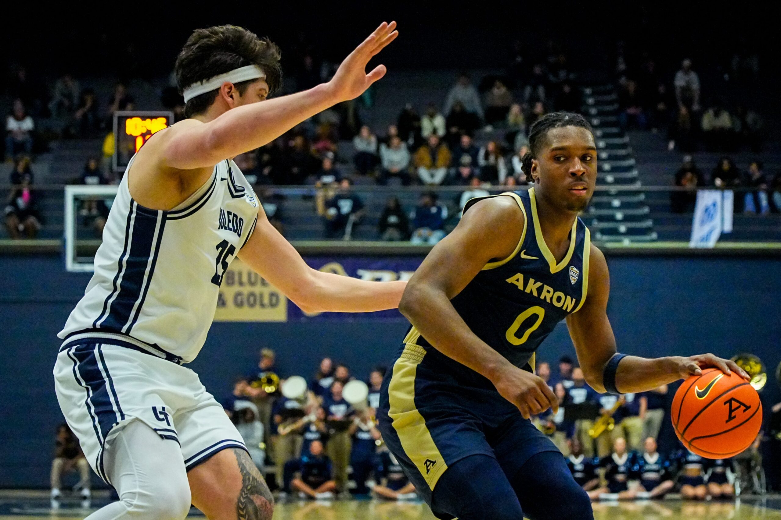 Akron Zips basketball score, live updates, highlights vs. Buffalo