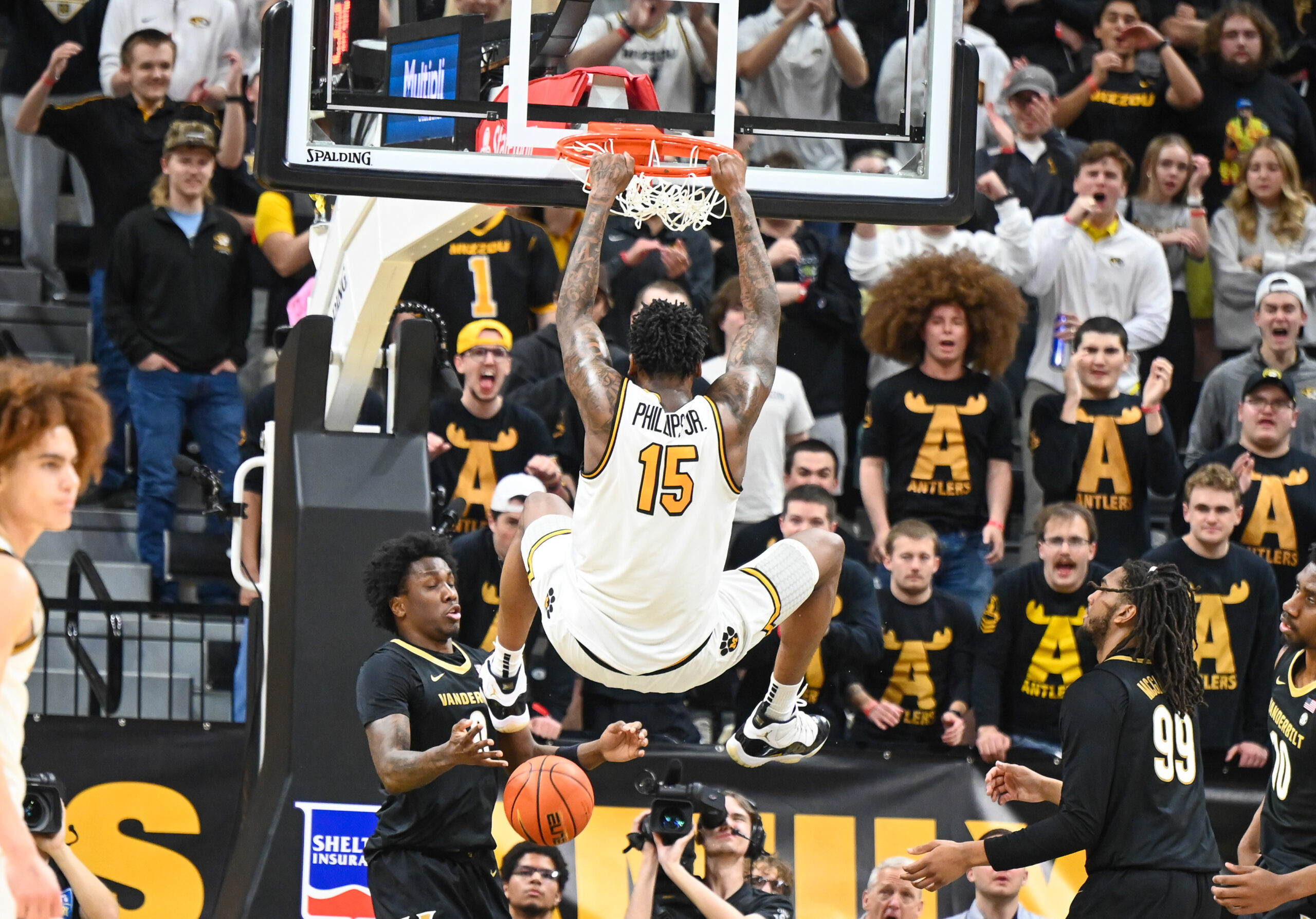 Anchor Down! Vanderbilt finds too little, too late and fall to the Mizzou Tigers