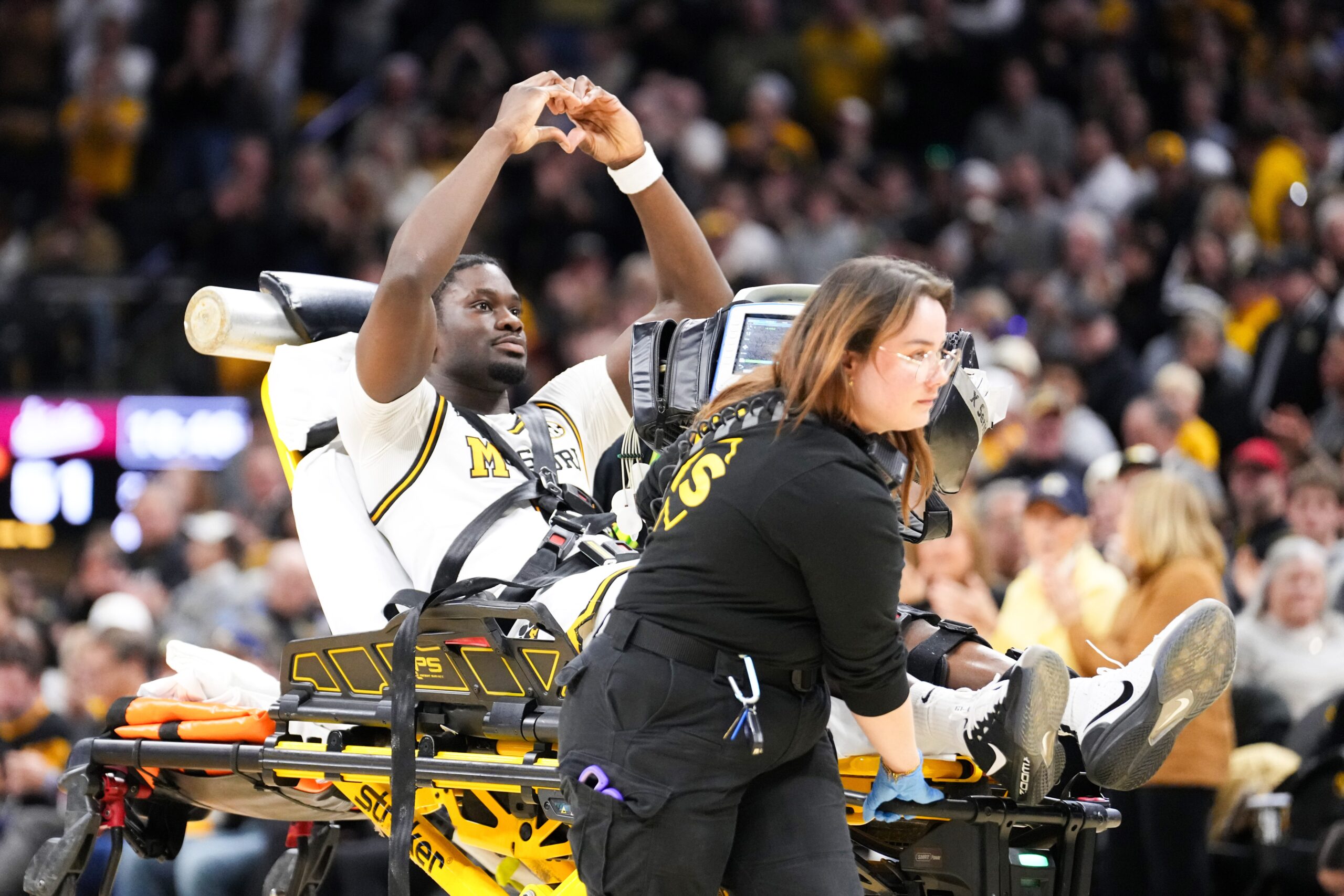 Annor Boateng injury update. Missouri basketball SF out for season