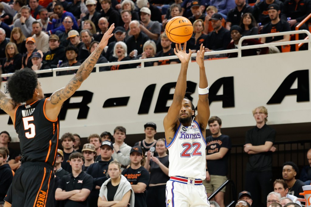 Bill Self reaching his breaking point after Kansas star Darryn Peterson’s bizarre exit