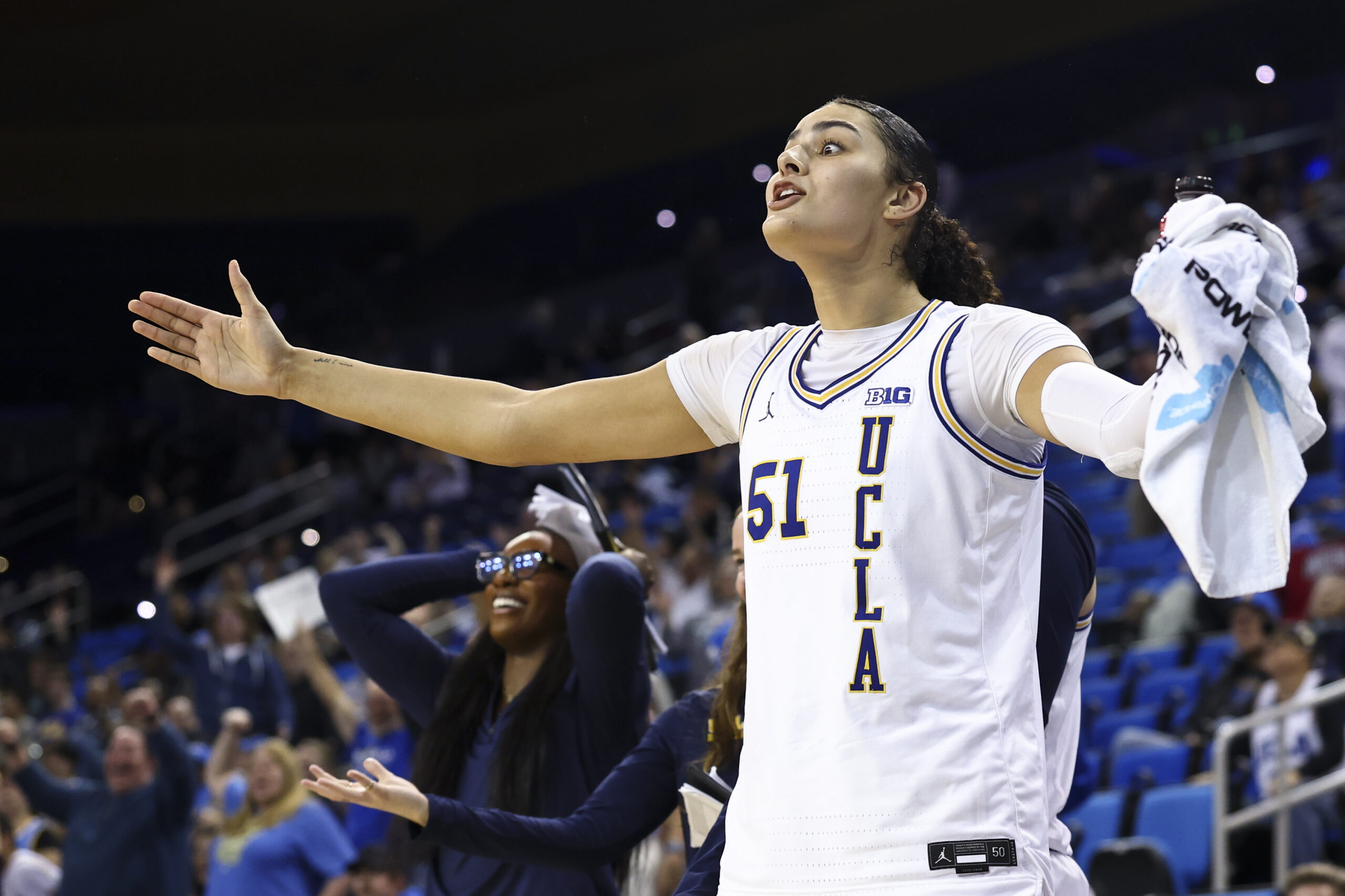 Can No. 2 UCLA extend their pursuit of Big Ten perfection against No. 8 Michigan?
