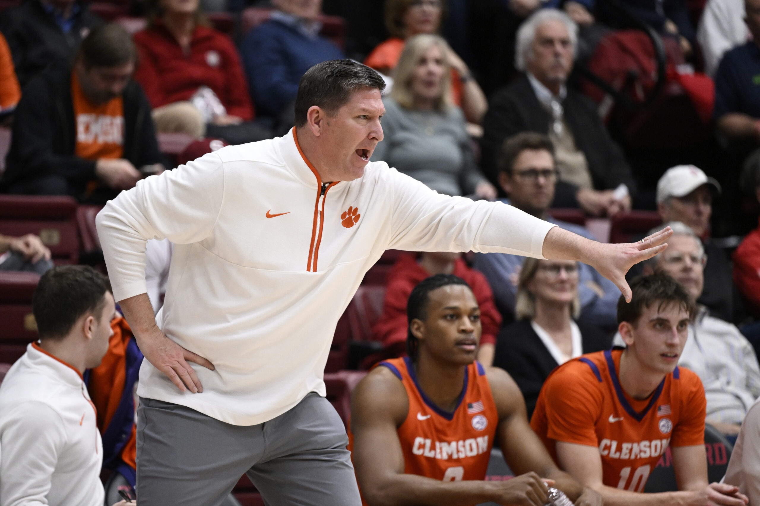 Clemson Outlasts Stanford, 66-64