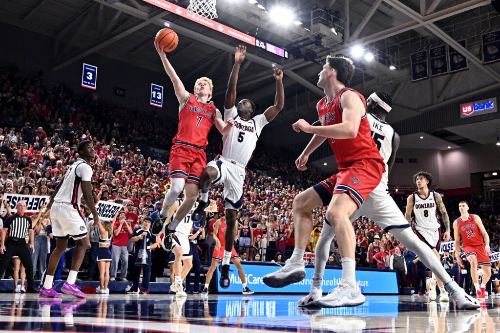 College basketball teams with the highest winning percentages over the past decade