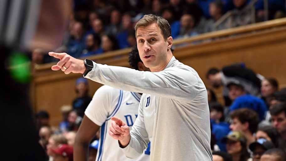 Duke basketball head coach Jon Scheyer