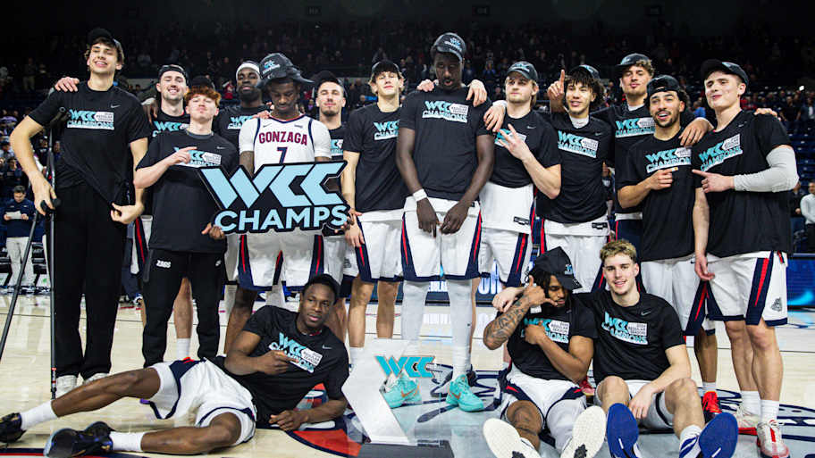 Gonzaga dominates Portland on senior night, clinches WCC regular-season title