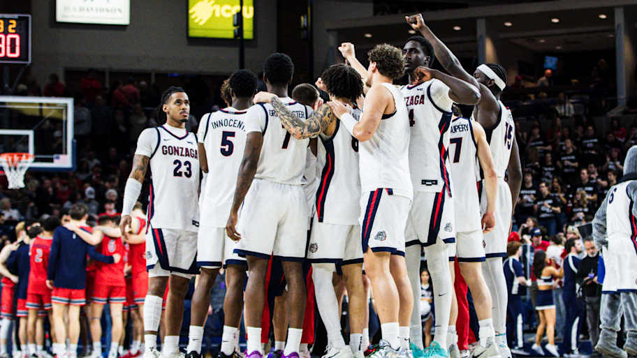 Gonzaga drops out of AP Top 10 after loss to Portland