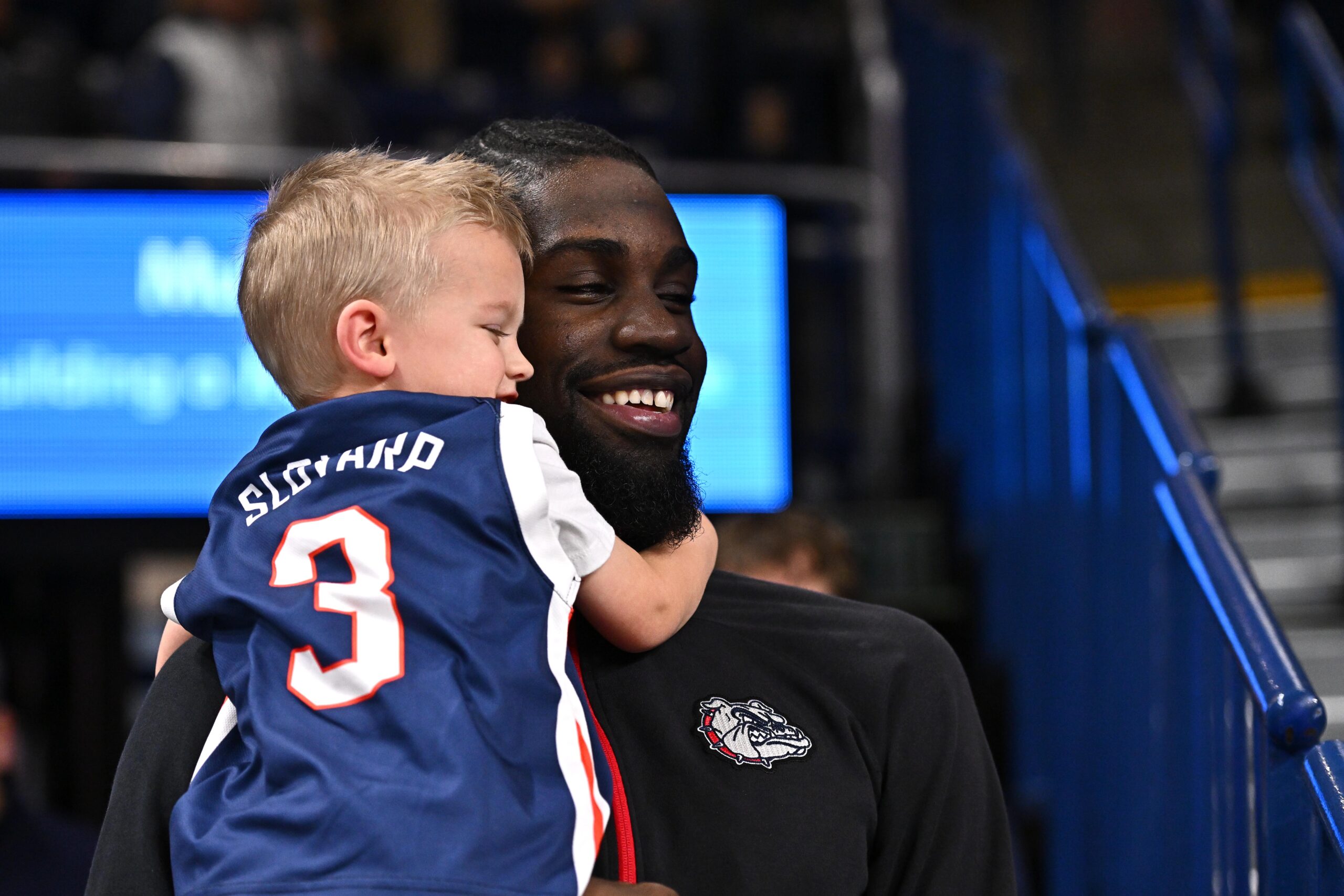 Graham Ike Listed as Karl Malone Award Midseason Candidate