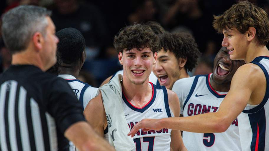 Gonzaga Bulldogs guard Mario Saint-Supery (17).
