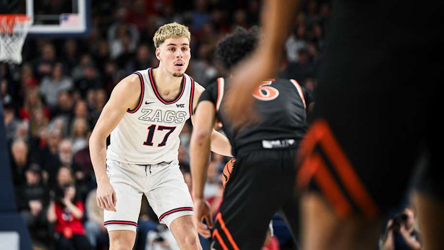 Gonzaga Bulldogs guard Mario Saint-Supery (17).