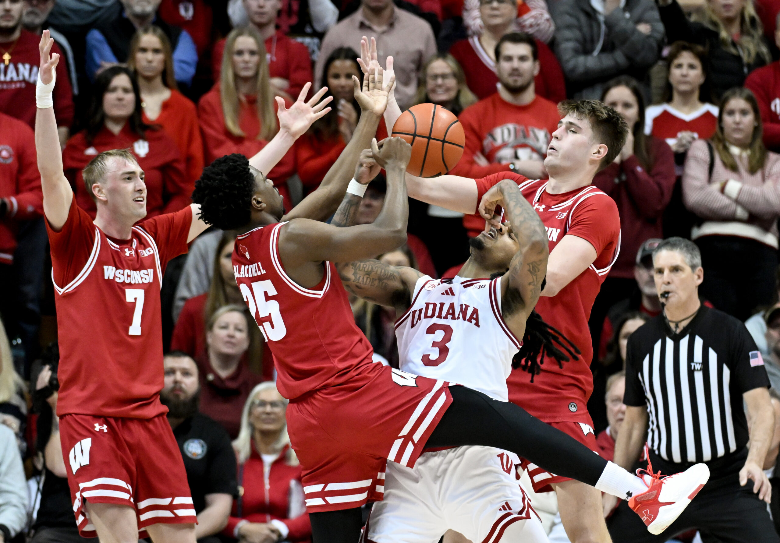 How to watch Wisconsin’s game vs. Illinois on Tuesday