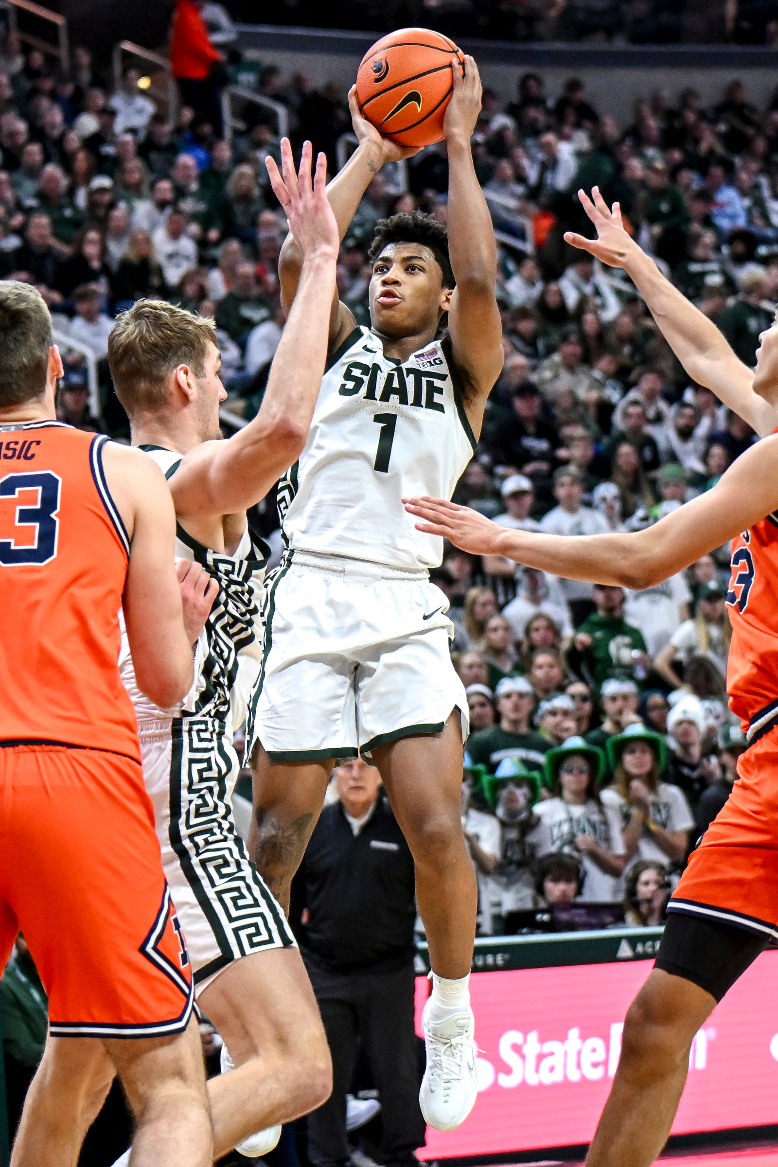 Jeremy Fears Jr. takes over in OT for Michigan State basketball