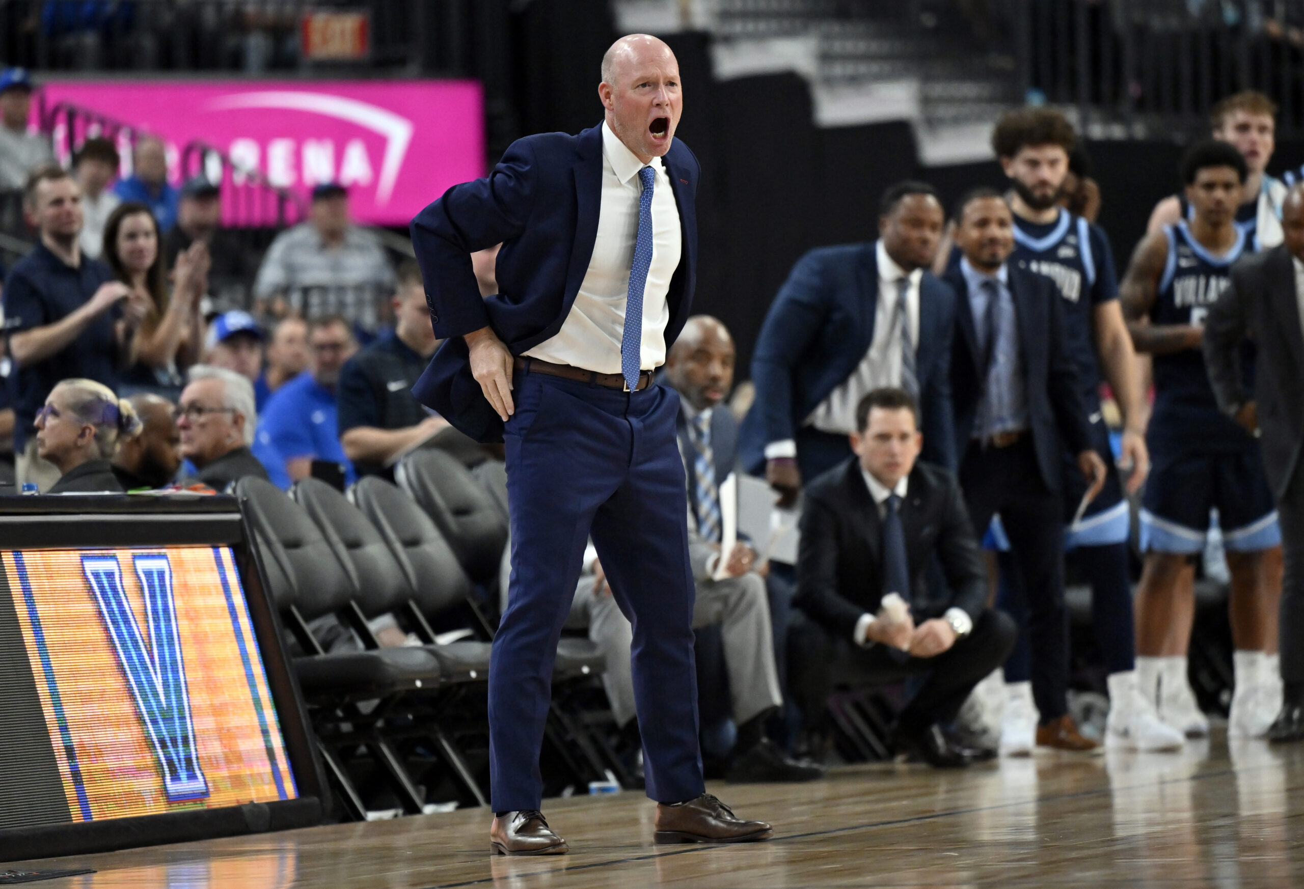 Kevin Willard makes history as Villanova first-year head coach