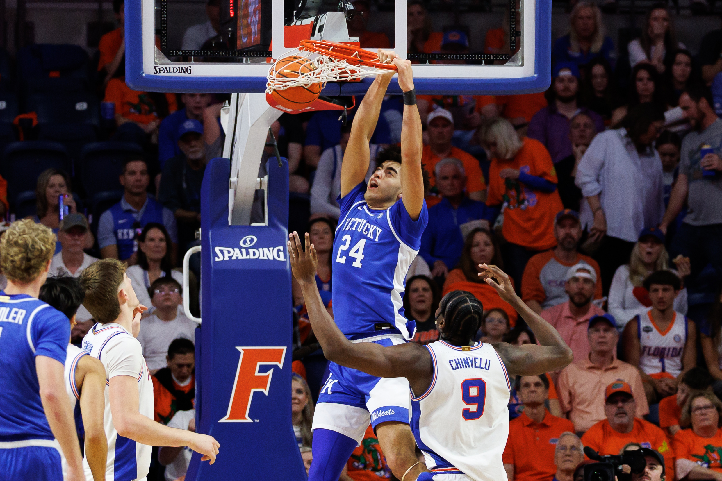 Malachi Moreno holds his own vs. arguably the best frontcourt in college basketball