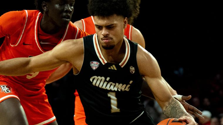 Miami (OH) survives scare against Western Michigan, still chasing undefeated season