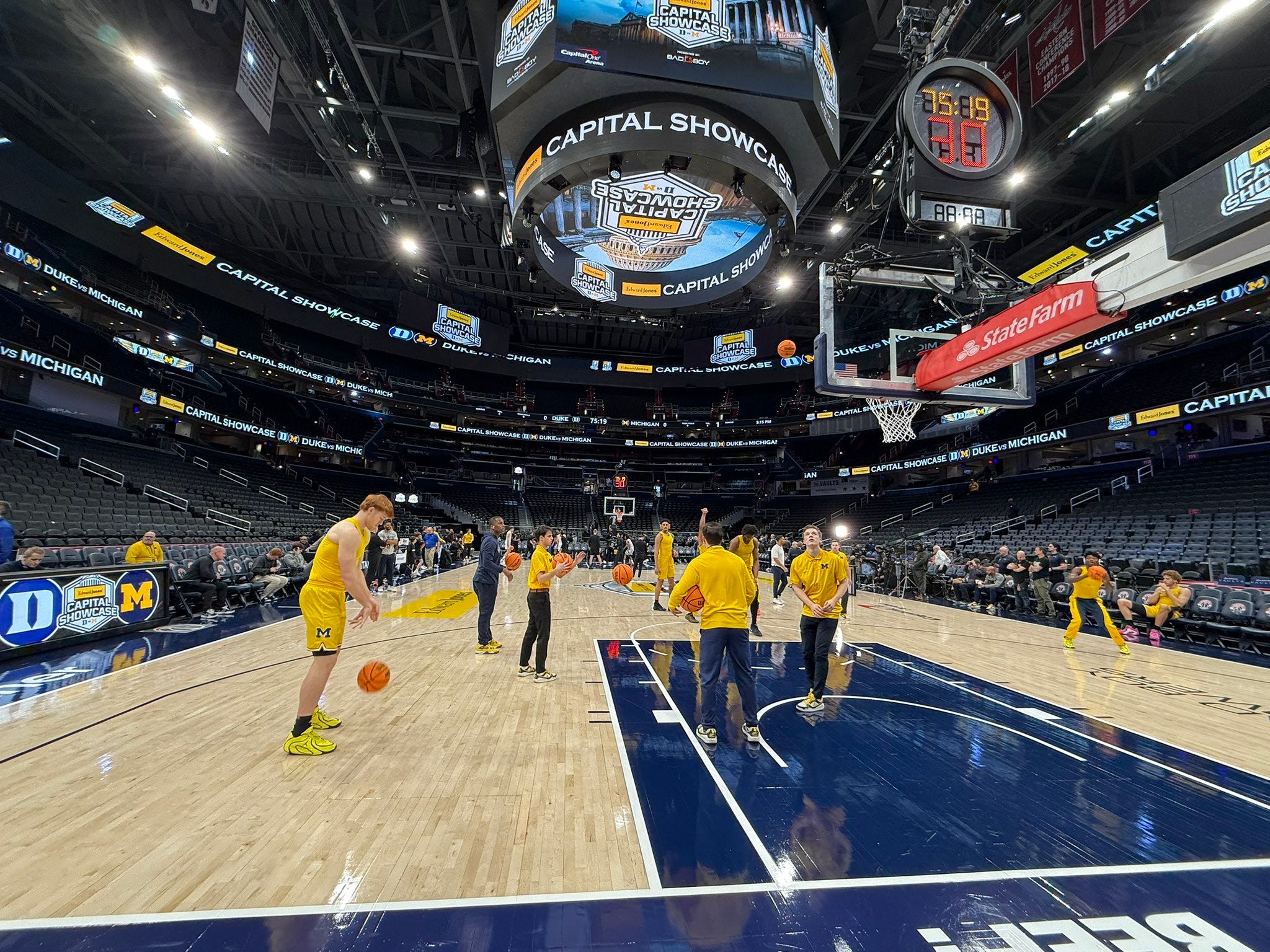 Michigan basketball just falls short vs Duke in battle of 1-seeds