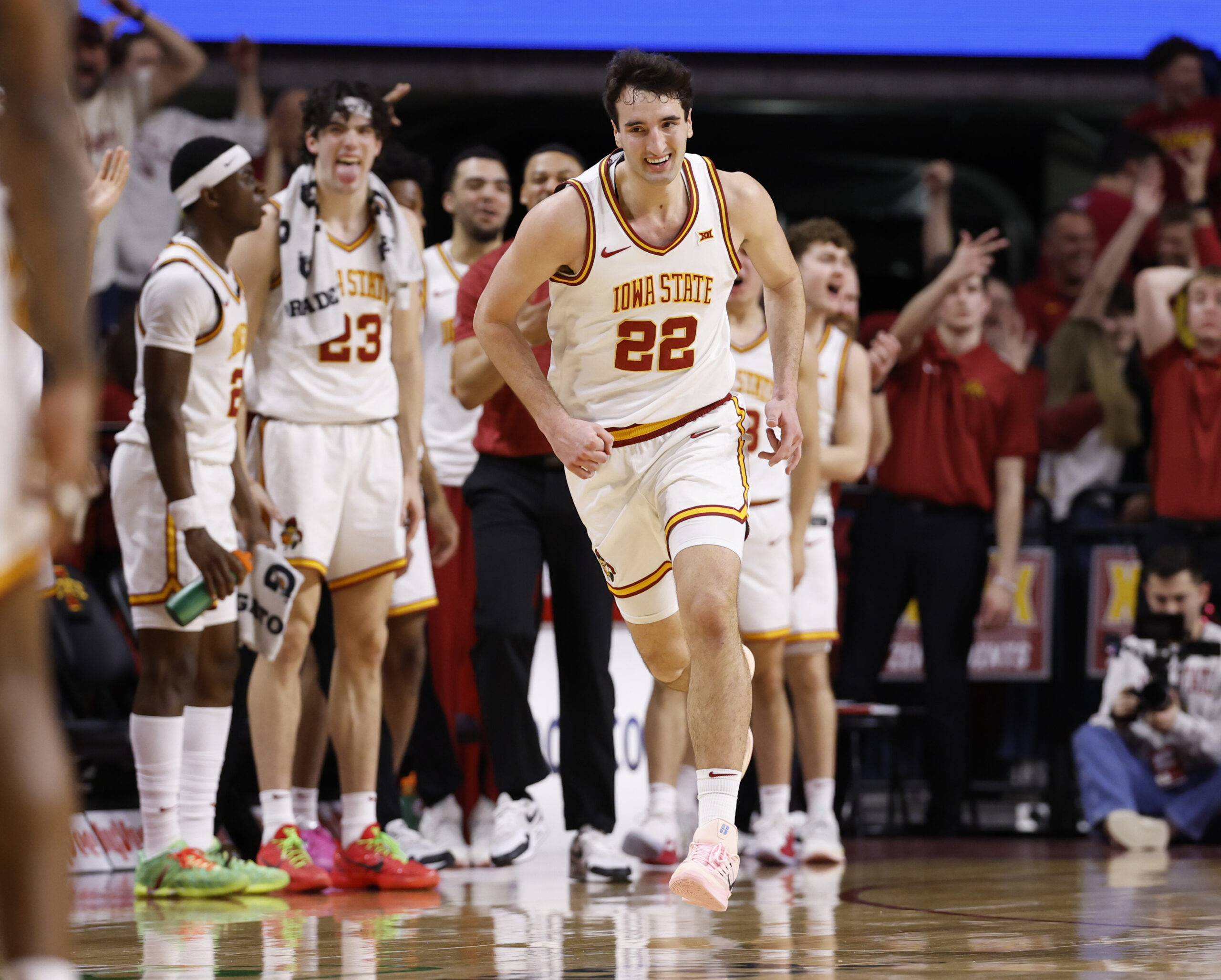 No. 5 Iowa State smothers No. 9 Kansas, 74-56