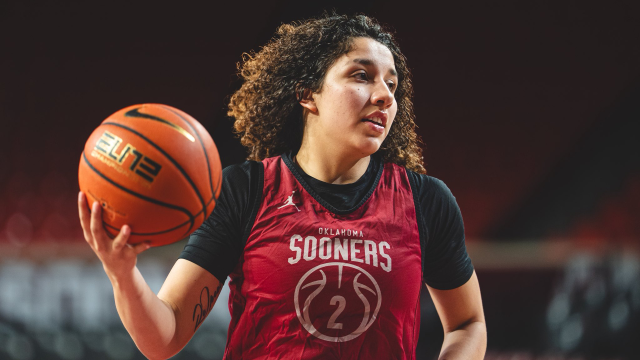 Oklahoma basketball's Aaliyah Chavez on her contagious love of the game