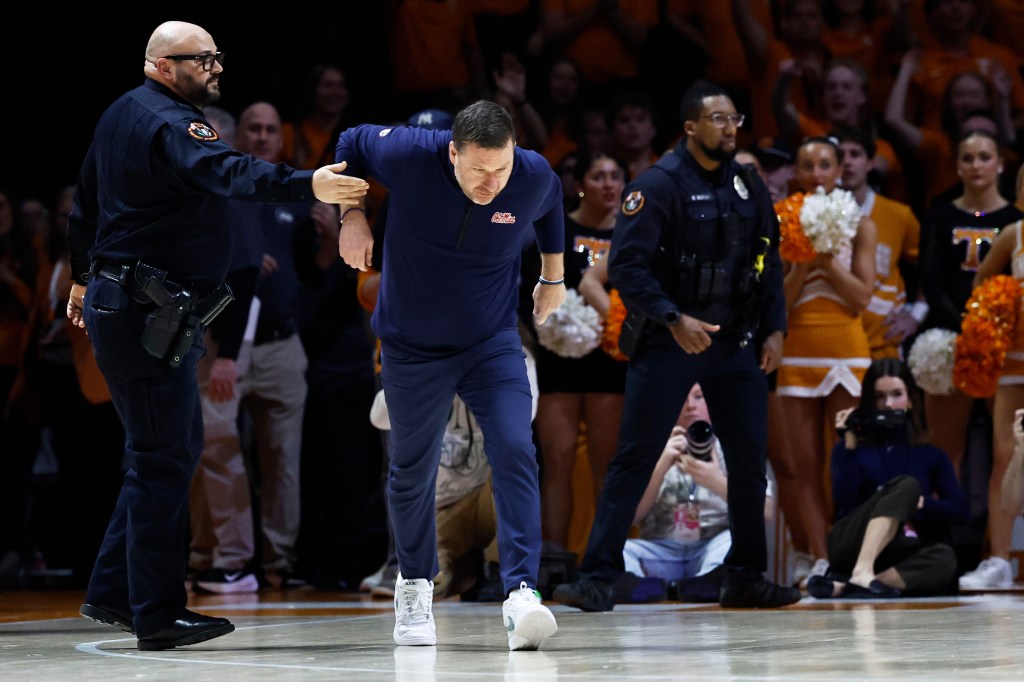 Ole Miss coach Chris Beard ejected in wild scene