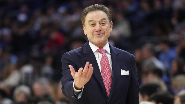 Rick Pitino reaches elite milestone after win No. 904