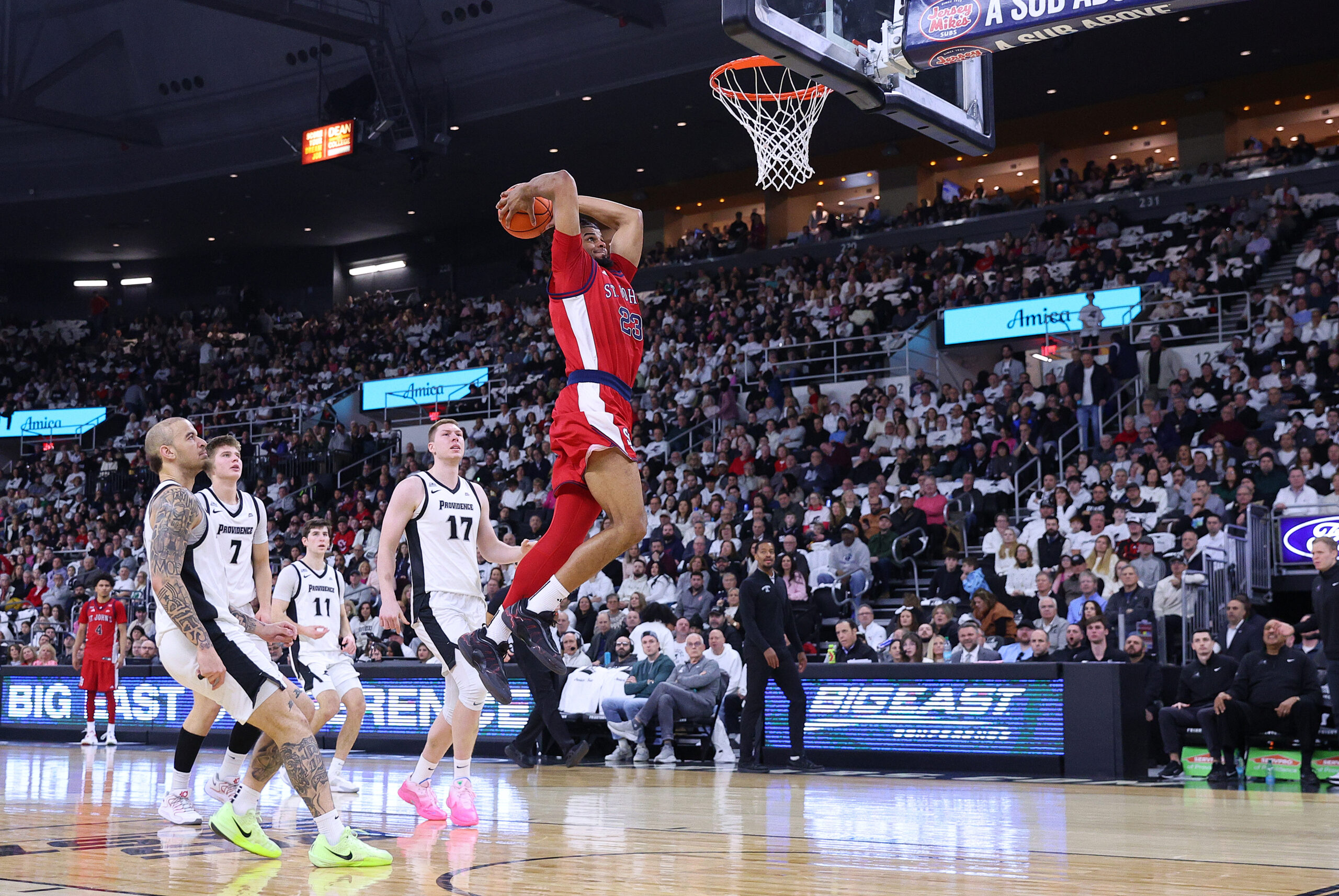 St. John’s men’s basketball pulls away from Providence after crazy brawl
