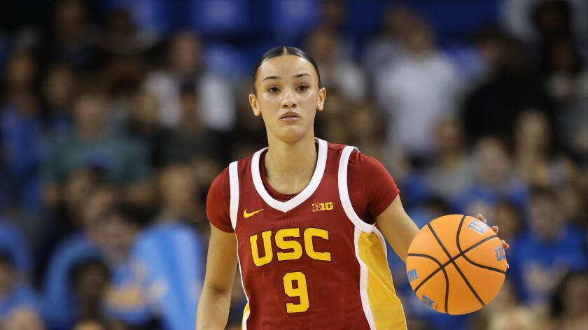 Star freshman Jazzy Davidson injured as USC wins sixth straight