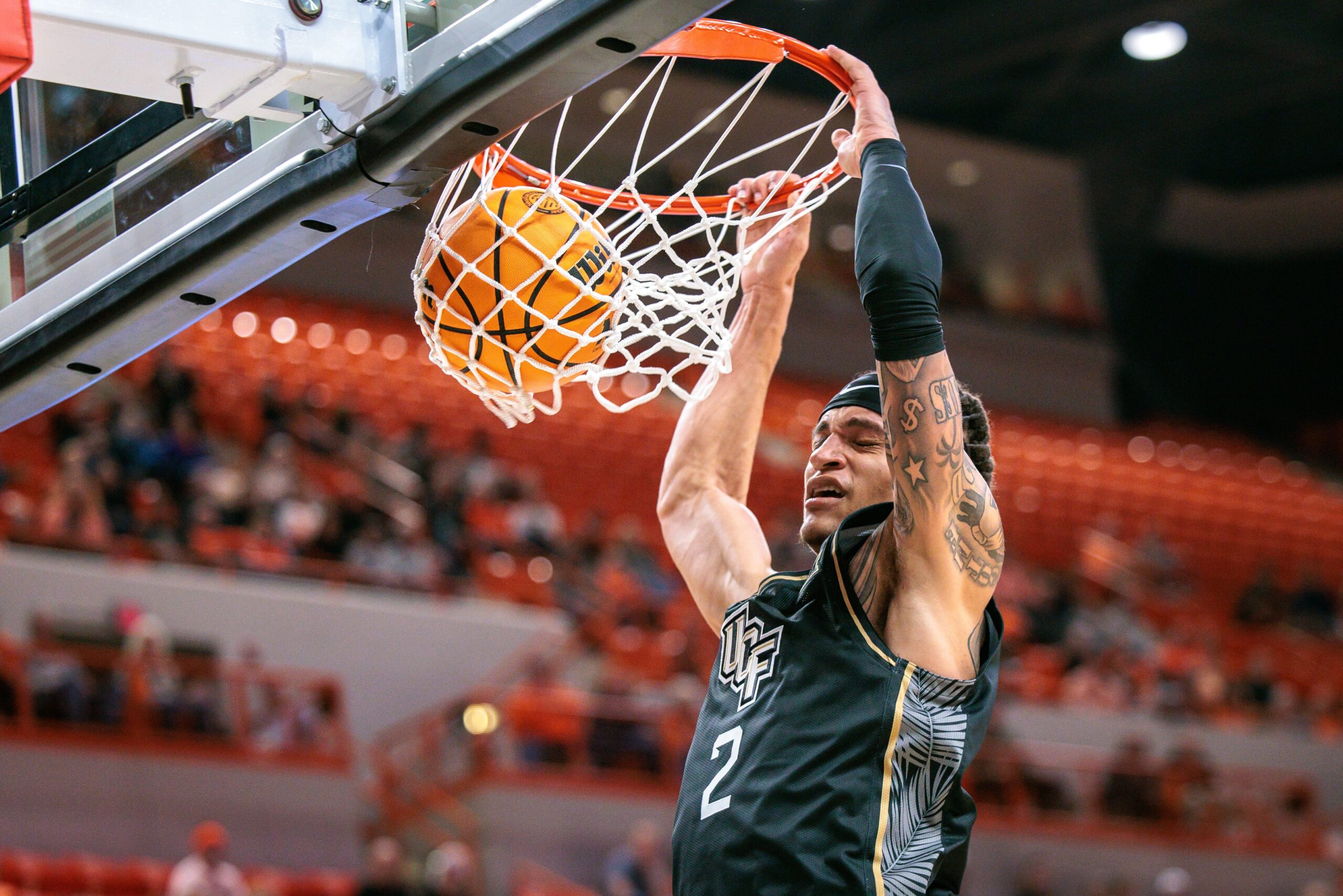These teams have March Madness bracketology's most polarizing resumes