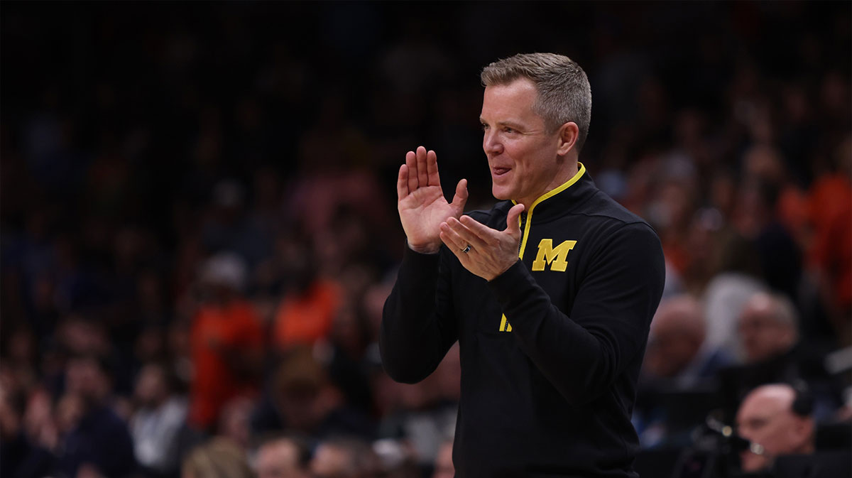 Was Michigan basketball the unanimous No. 1 in AP poll after Arizona’s fall?