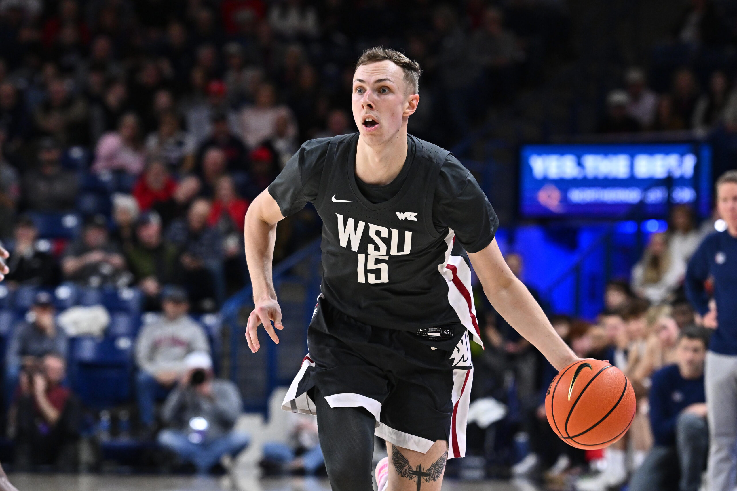 Wazzu’s three-point barrage buries Pacific in 887-71 win