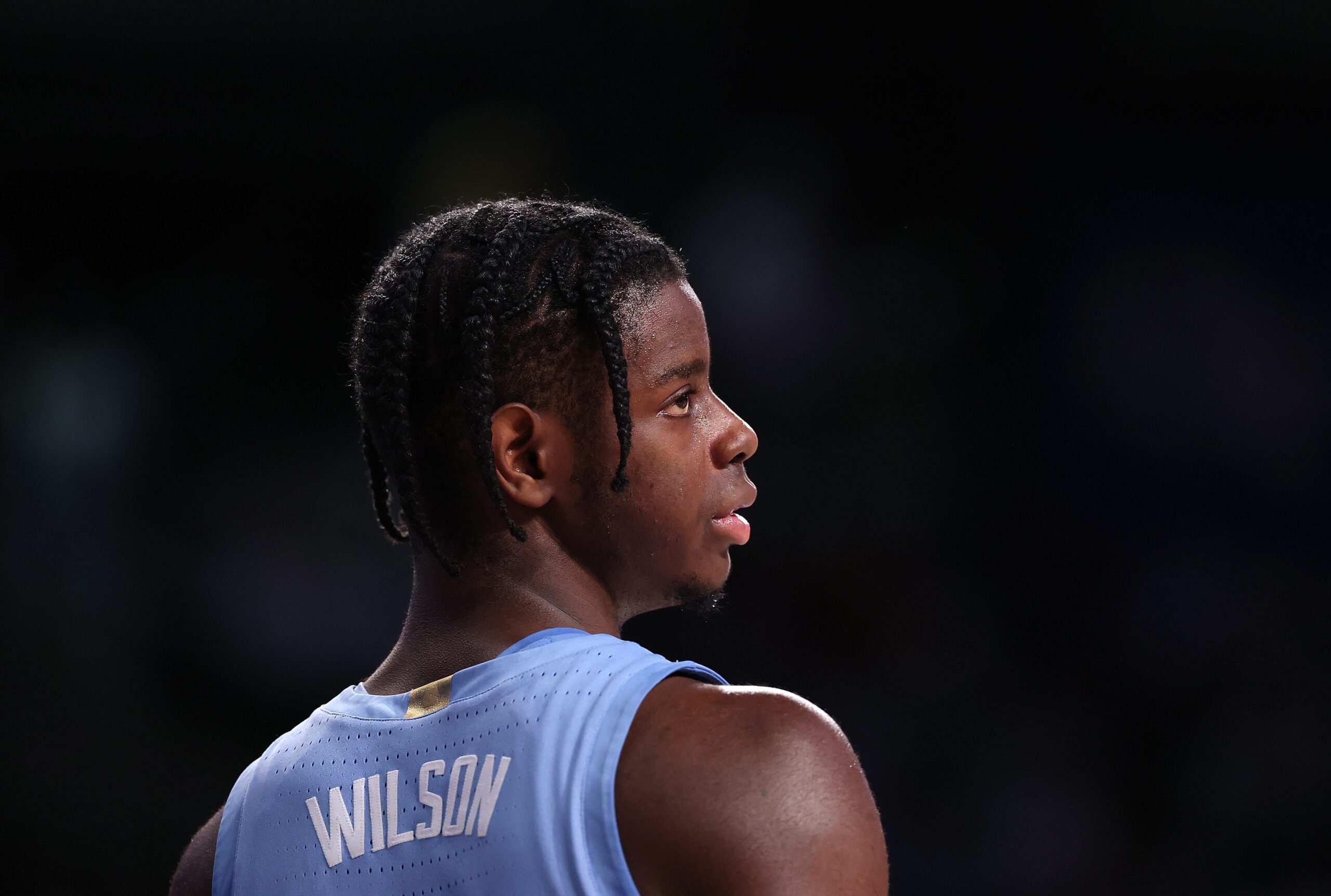 What channel is UNC-Syracuse basketball on Monday?