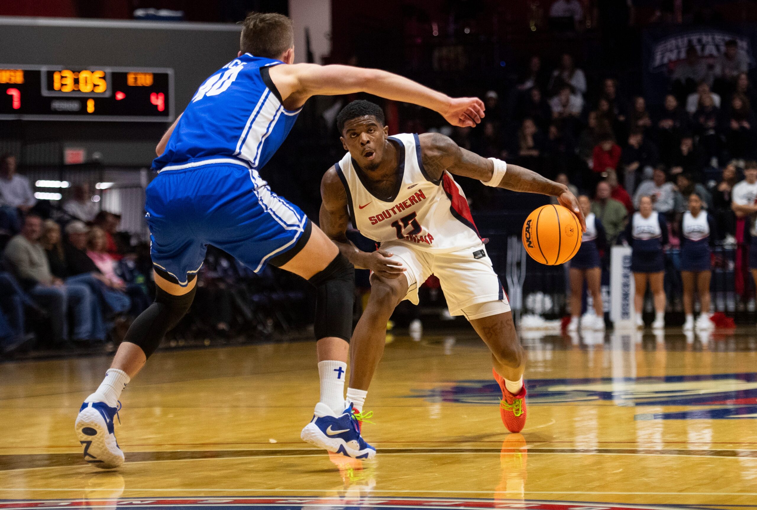 Where does USI men's and women's basketball stand entering final two weeks?