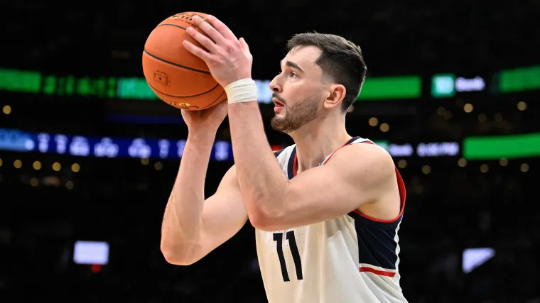 Alex Karaban's last journey with UConn through March Madness can take him into rare company