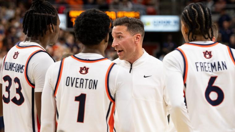 Auburn's Steven Pearl defends assistant coach's actions at ASUN Tournament