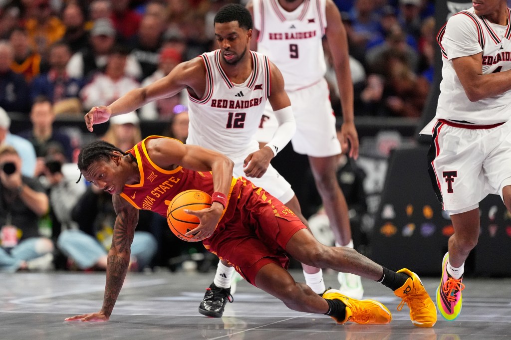 Big 12 abandoning LED glass court after Christian Anderson’s injury