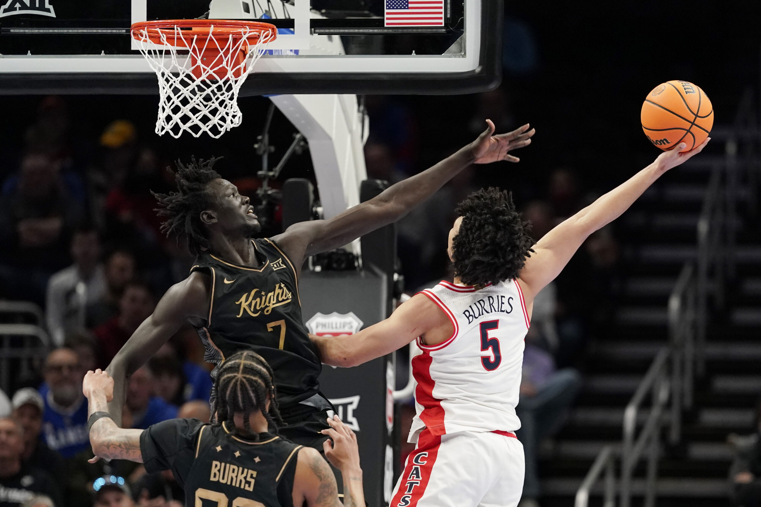 Big 12 Tournament: Arizona men’s basketball cruises to quarterfinal win over UCF