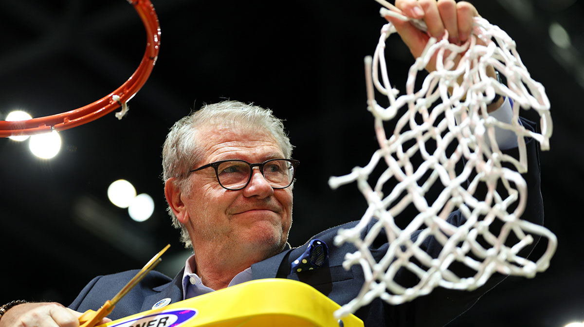 Geno Auriemma gets brutally honest on UConn’s NCAA Championship chances