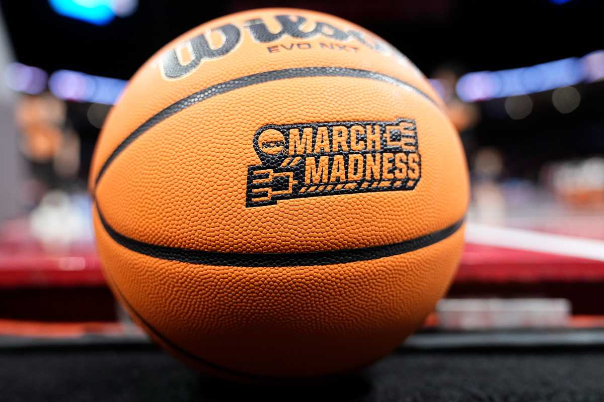 High Point's 14-Game Winning Streak Faces Wisconsin in March Madness Showdown