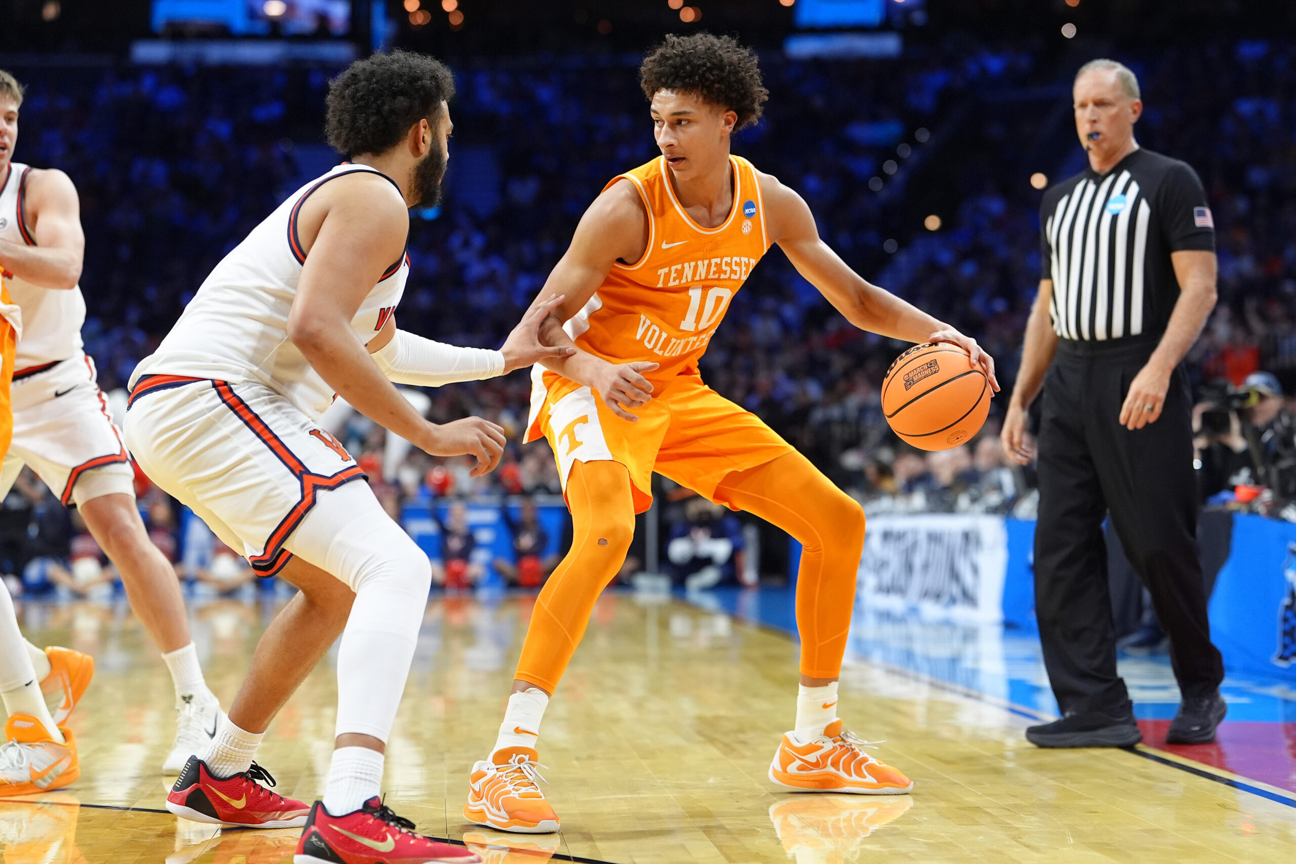 How to watch: No. 6 Tennessee vs. No. 2 Iowa State in the Sweet 16