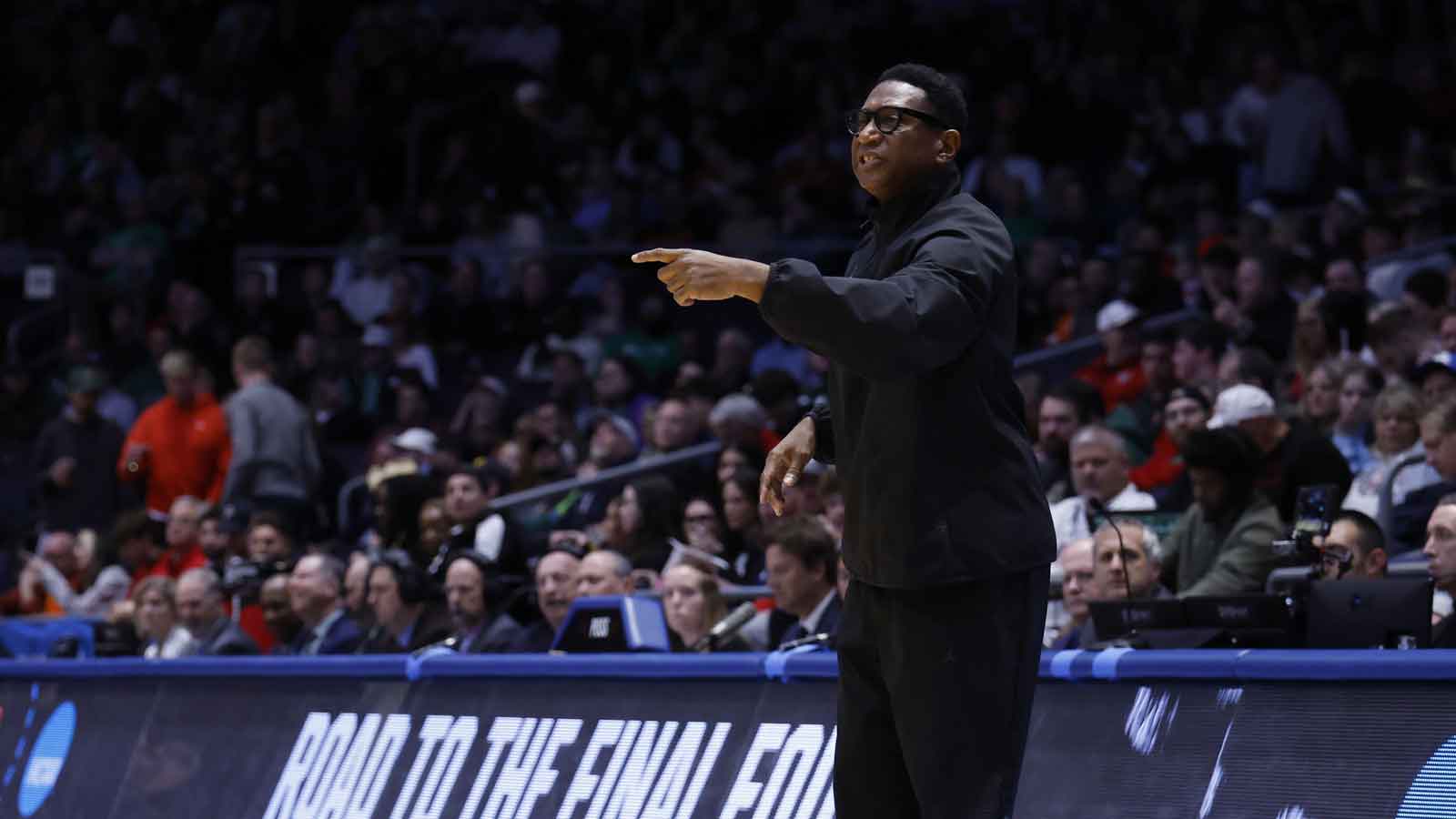 Howard HC has wholesome reaction to Bison’s first-ever March Madness win