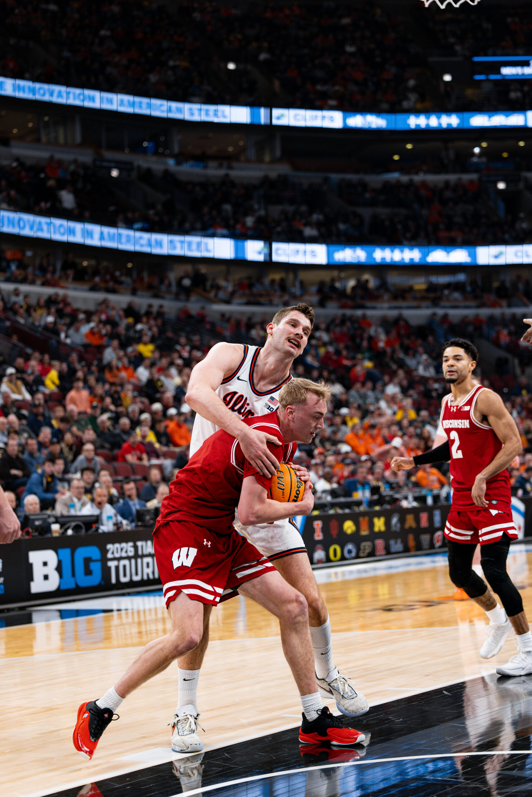Illinois blows 15-point second half lead to Wisconsin, one-and-done in Big Ten Tournament