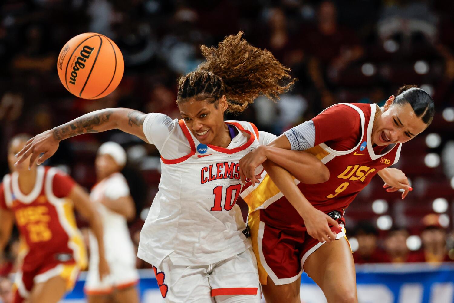 Jazzy Davidson's huge game delivers USC to thrilling overtime win in NCAA tournament