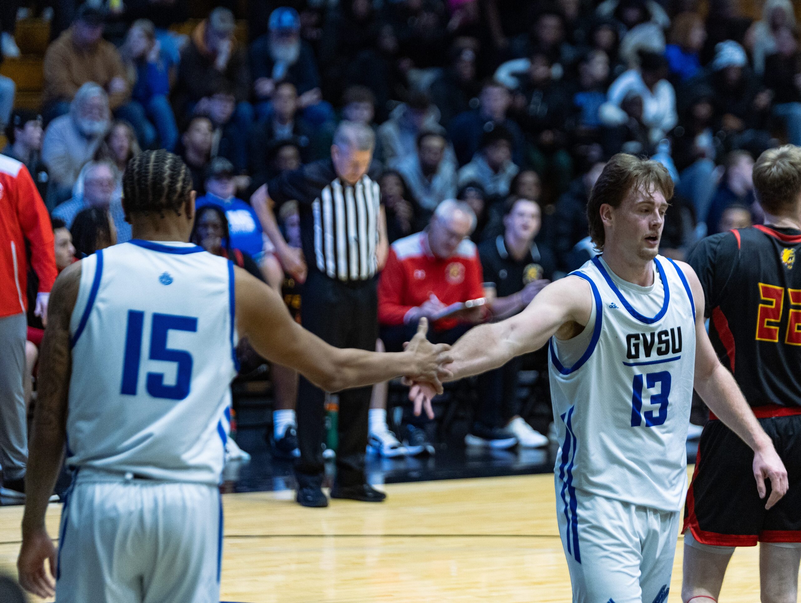 Last-second 3-pointer by Tech sinks GVSU men's basketball in NCAA second-round stunner