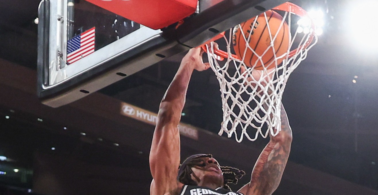 LINKS: Hoyas Host Friars in Season Finale