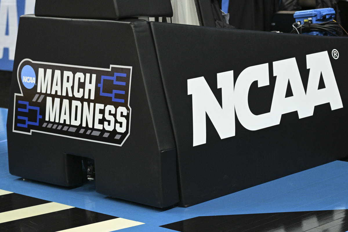 NCAA Tournament Bubble: Key Teams at Risk of Missing Out on Selection Sunday