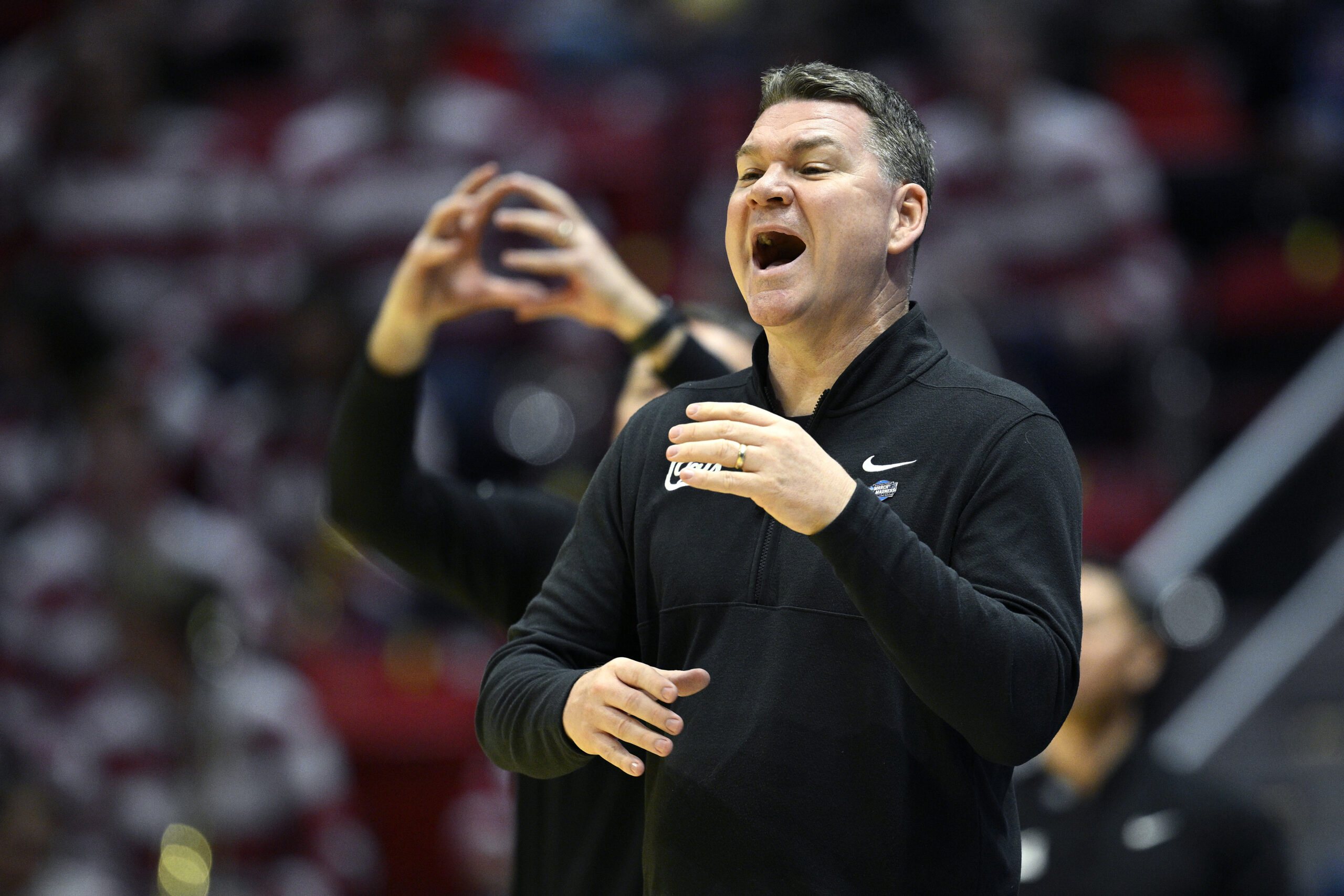 NCAA Tournament: What Tommy Lloyd, Arizona players said after 1st round win over Long Island