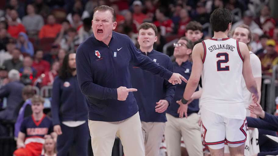 New angle shows Illinois was robbed by refs with pathetic foul call vs Wisconsin