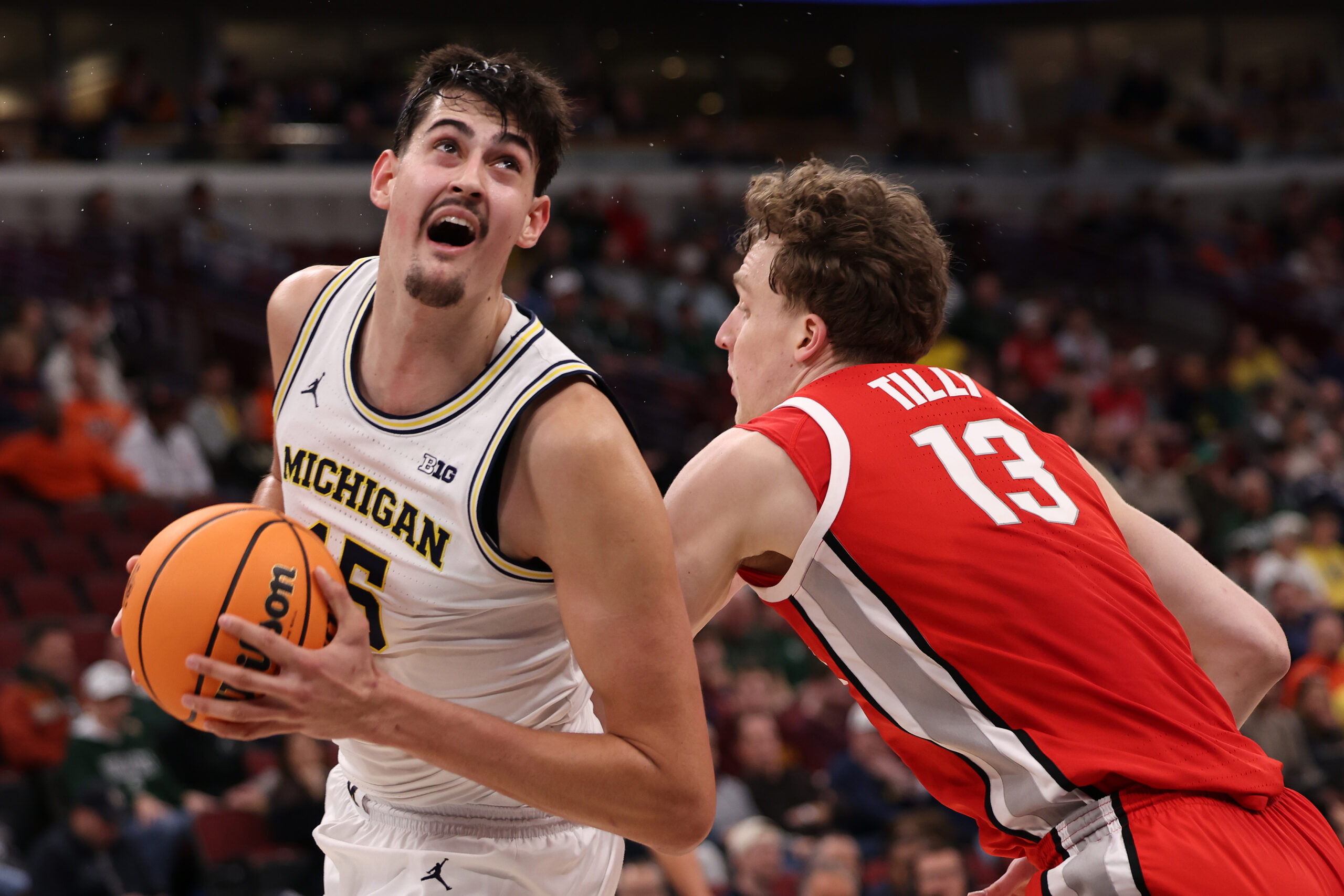 No. 1 Michigan survives scare vs No. 8 Ohio State in Big Ten Tournament