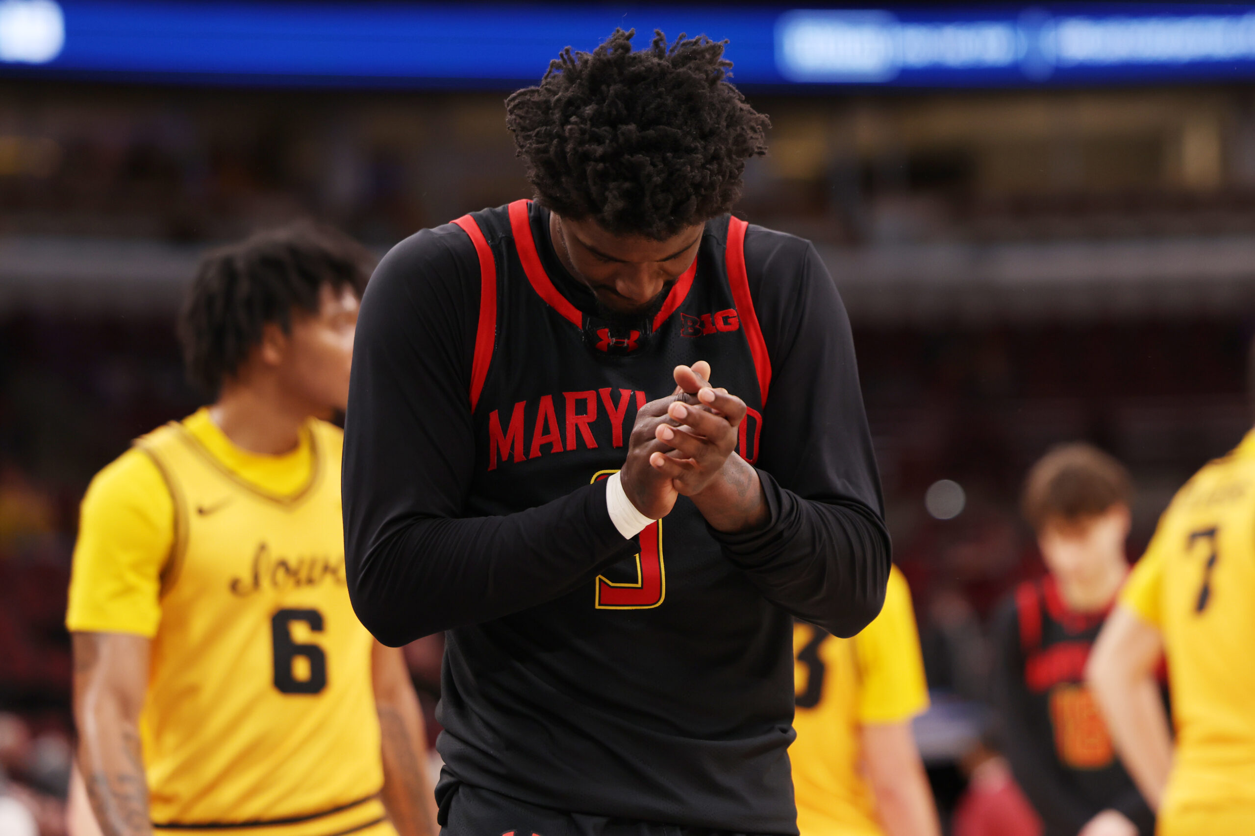 No. 17-seed Maryland men’s basketball outlasted by No. 9-seed Iowa, 75-64, in season-ending Big Ten Tournament loss