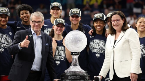 Selection Sunday 2026: Men’s and women’s brackets reveal date, time, schedule, how NCAA March Madness works
